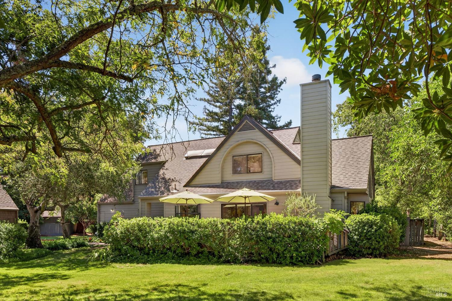 1370 Hasty Court St. Helena CA 94574