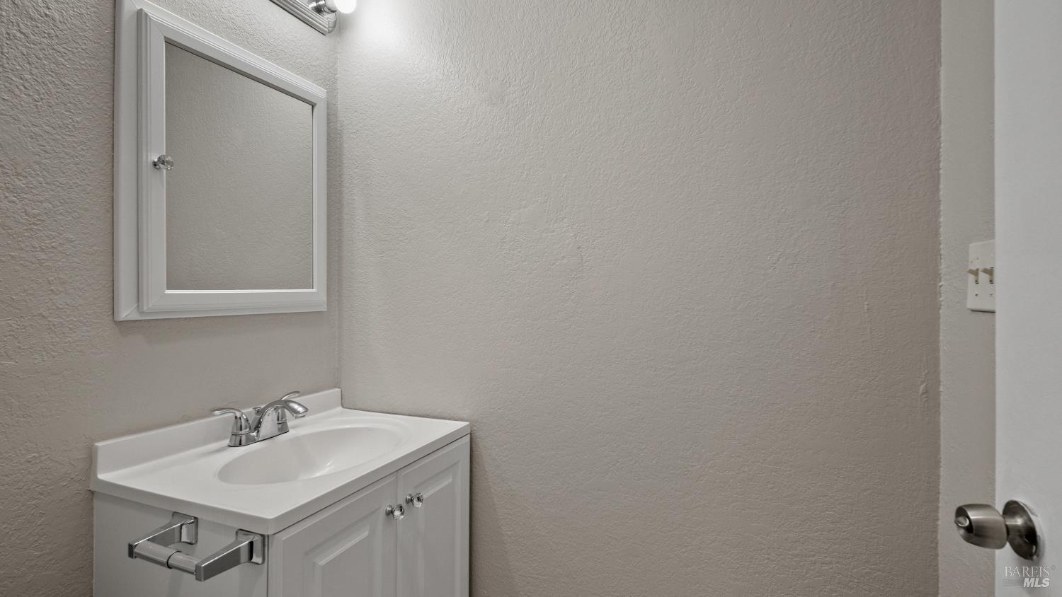 2521 Coffey Lane Santa Rosa CA 95403