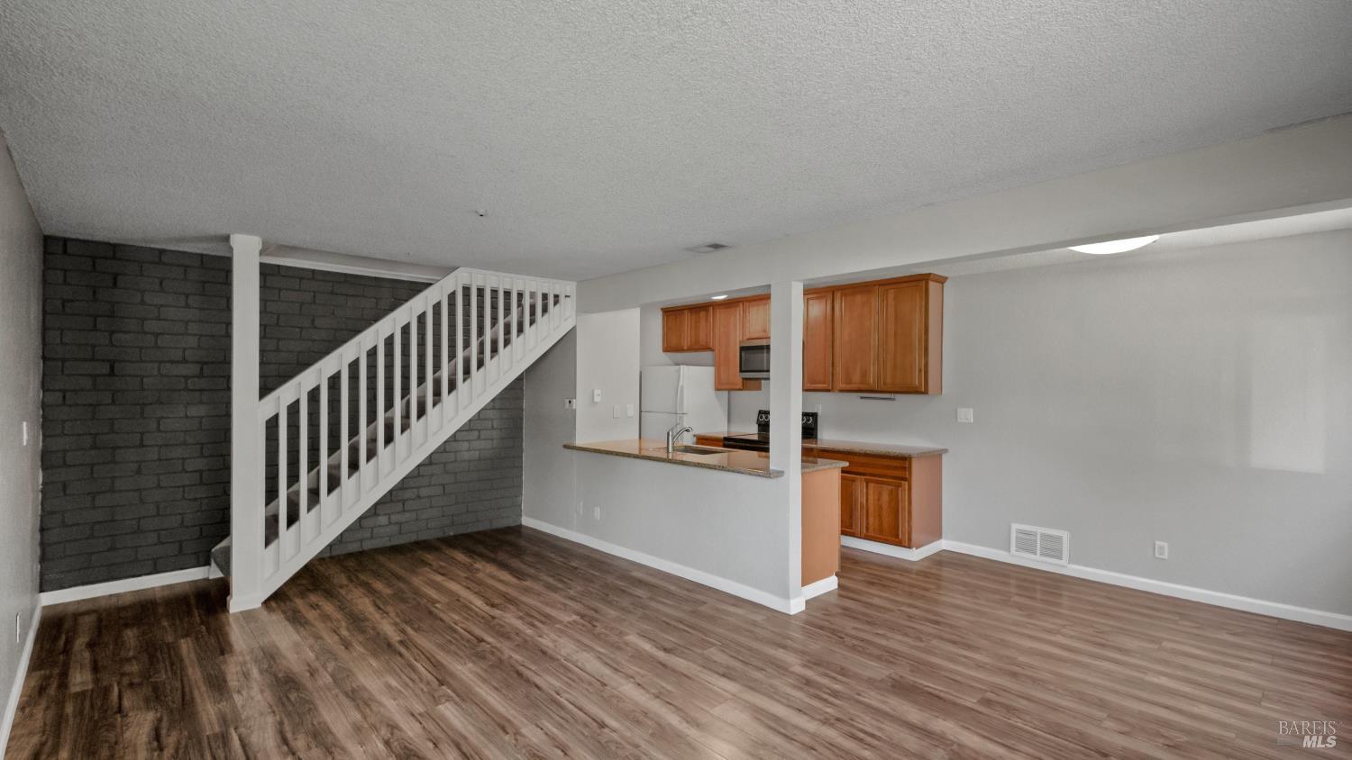 2521 Coffey Lane Santa Rosa CA 95403
