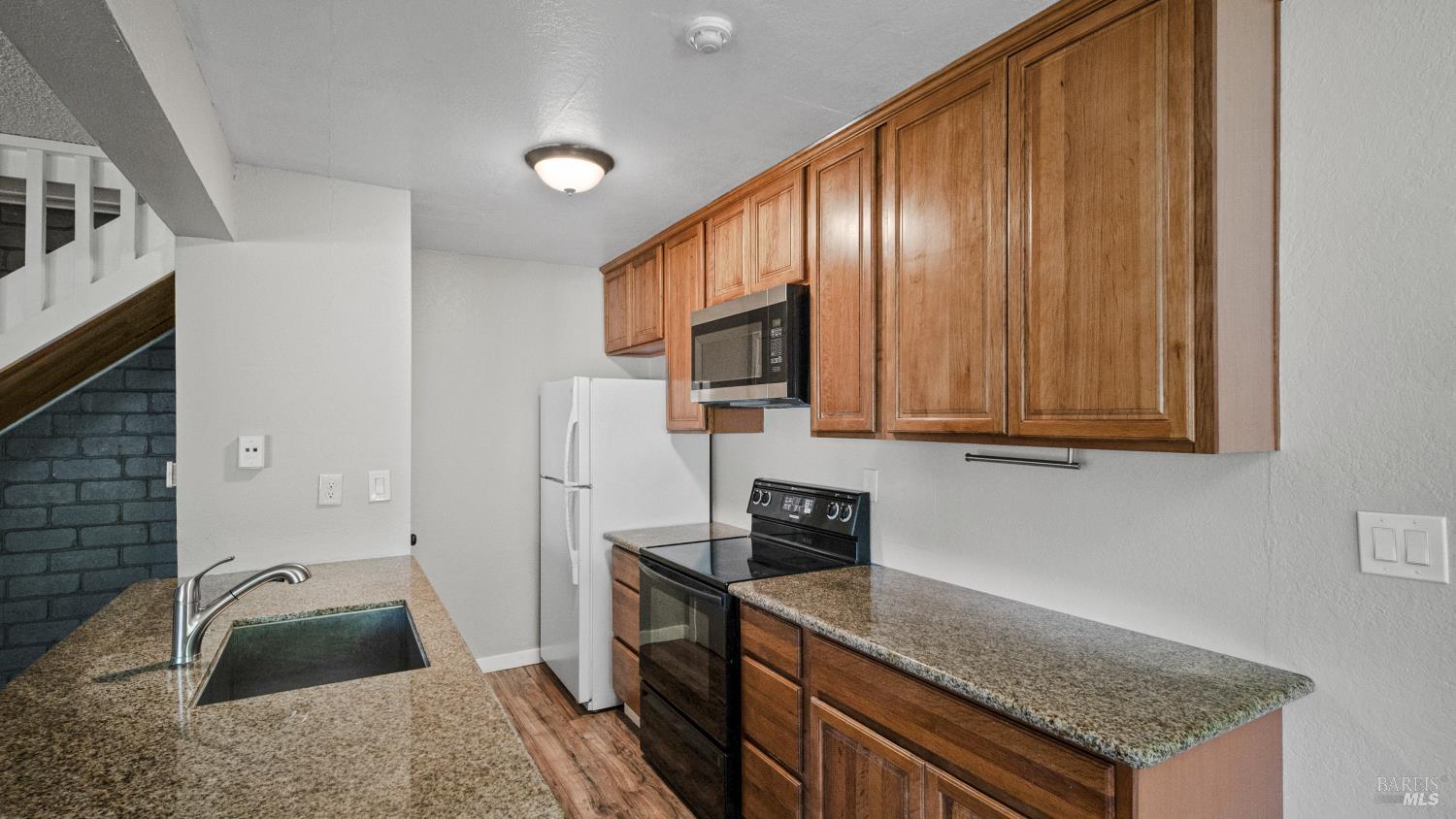 2521 Coffey Lane Santa Rosa CA 95403