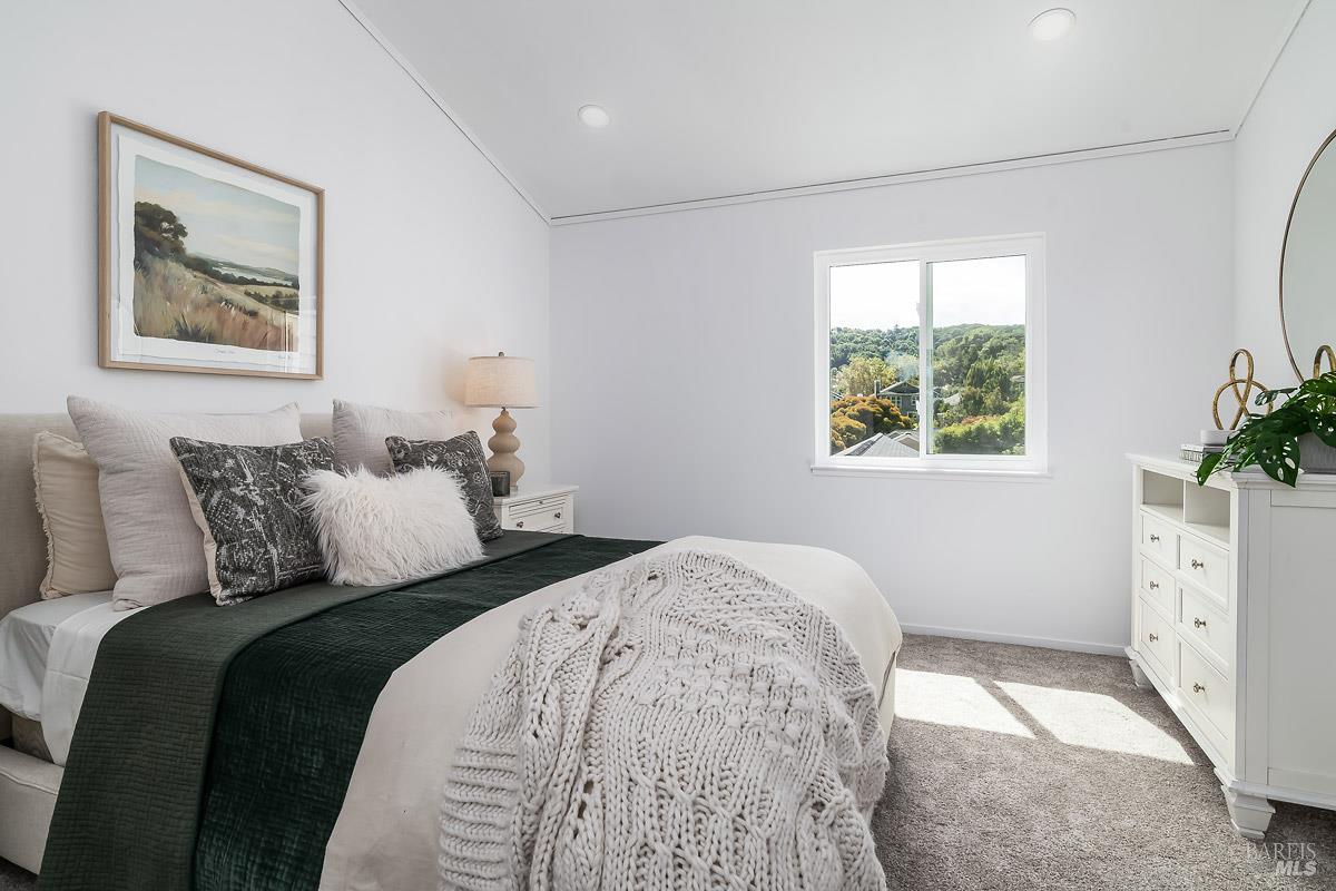 85 Parkview Circle Corte Madera CA 94925