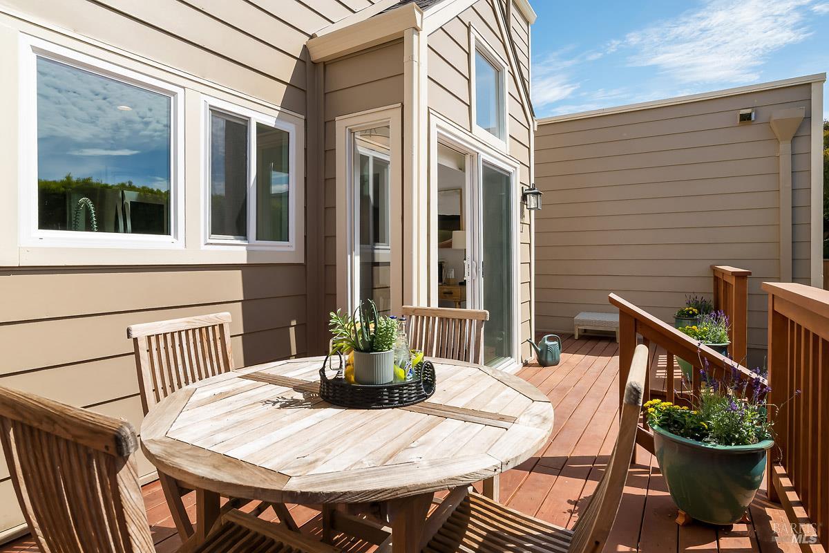 85 Parkview Circle Corte Madera CA 94925