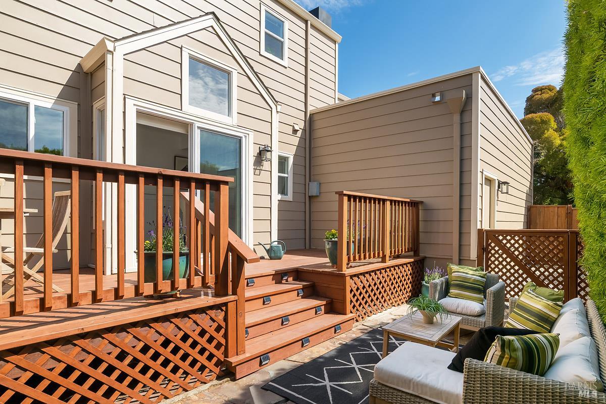 85 Parkview Circle Corte Madera CA 94925