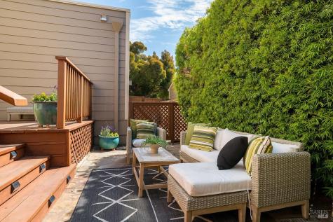 85 Parkview Circle Corte Madera CA 94925