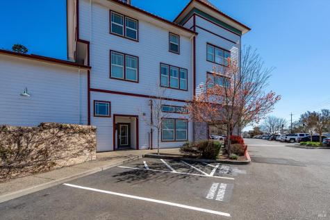 472 Emily Rose Circle Windsor CA 95492