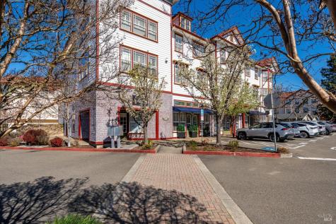 472 Emily Rose Circle Windsor CA 95492