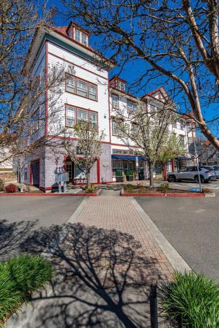 472 Emily Rose Circle Windsor CA 95492