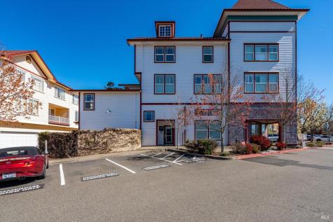 472 Emily Rose Circle Windsor CA 95492