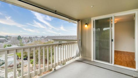 142 Cherry Street Petaluma CA 94952