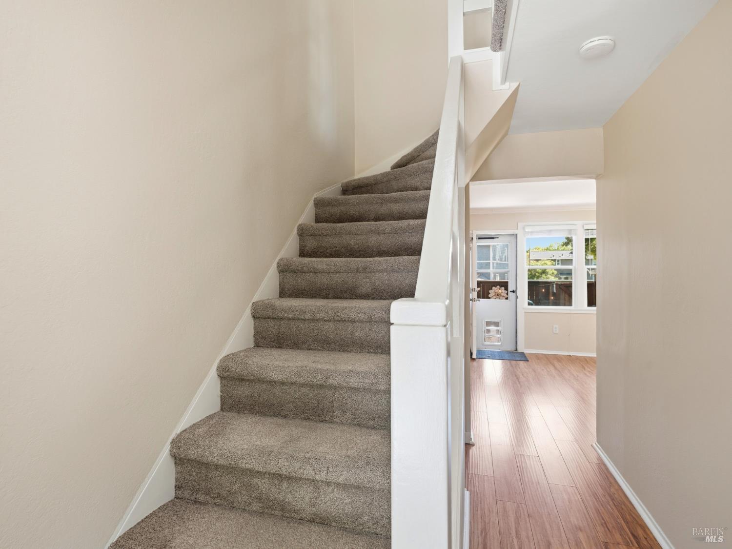 20 Livingston Court Novato CA 94949
