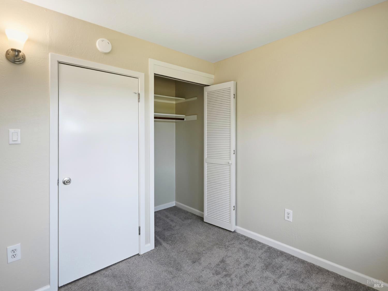 20 Livingston Court Novato CA 94949