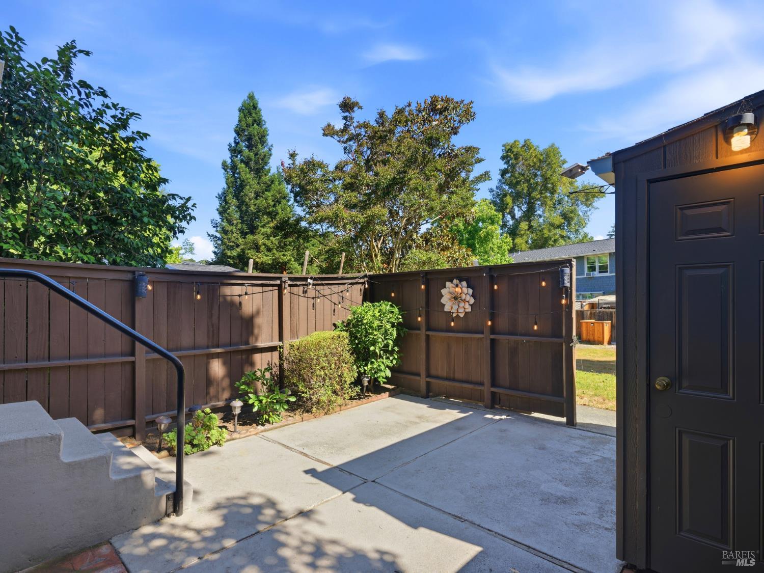 20 Livingston Court Novato CA 94949