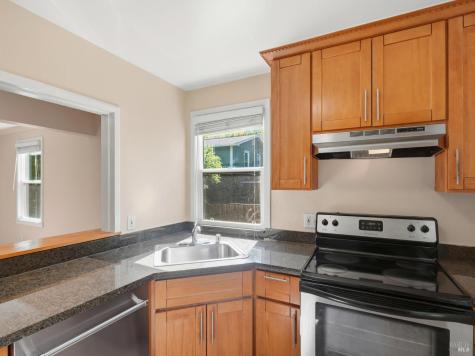 20 Livingston Court Novato CA 94949