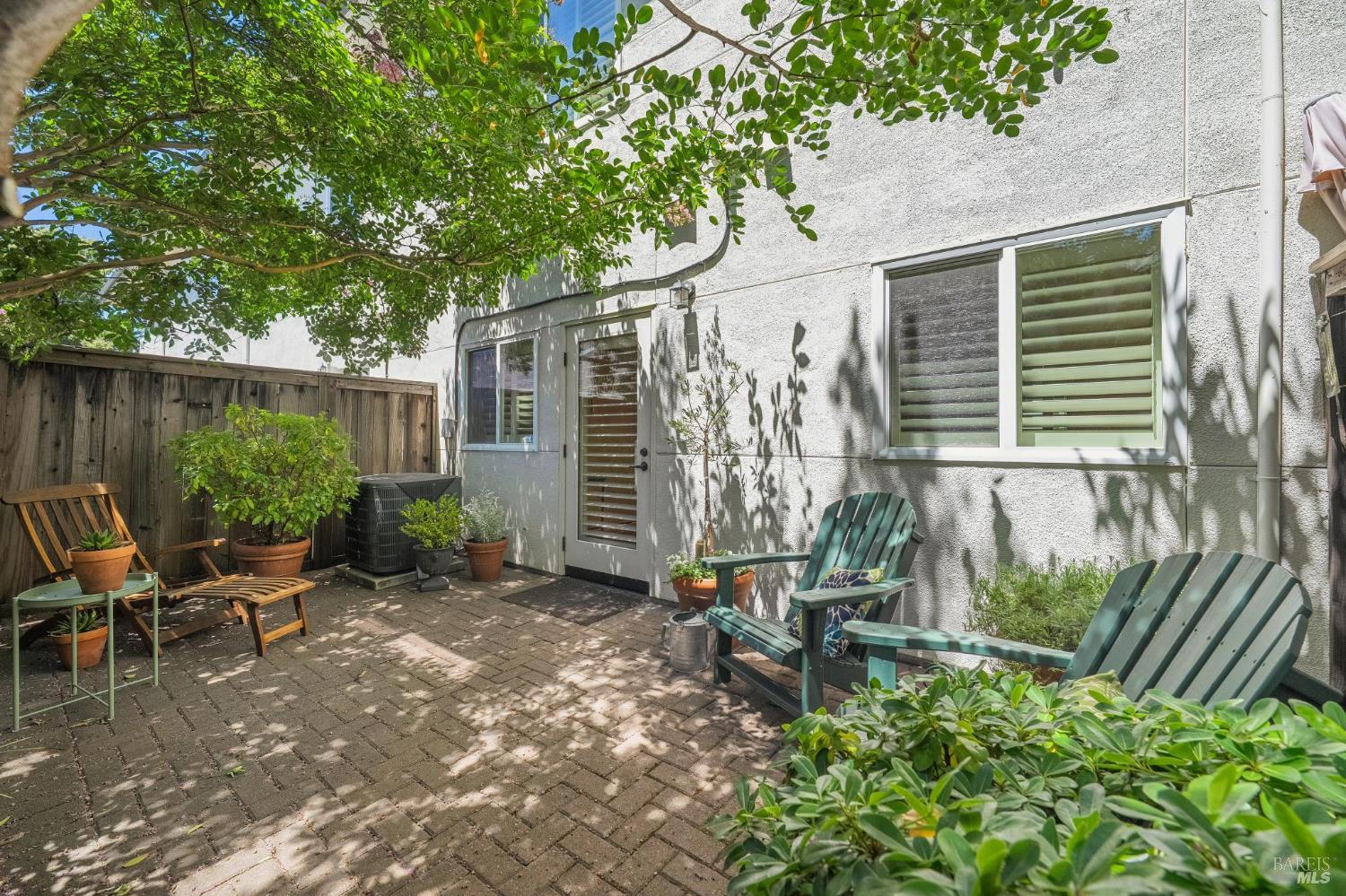 649 1st Street W Sonoma CA 95476