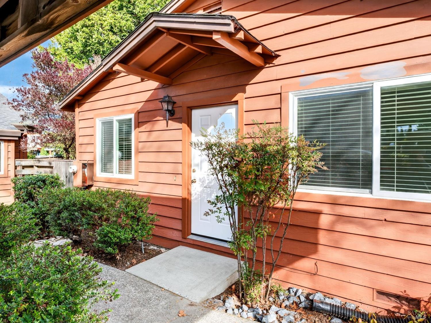 7 Kingston Way Cotati CA 94931