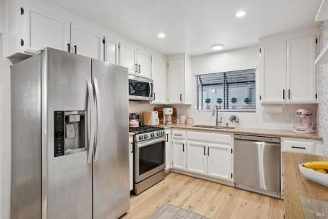 14 Alyssum Court Novato CA 94945