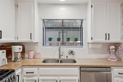 14 Alyssum Court Novato CA 94945