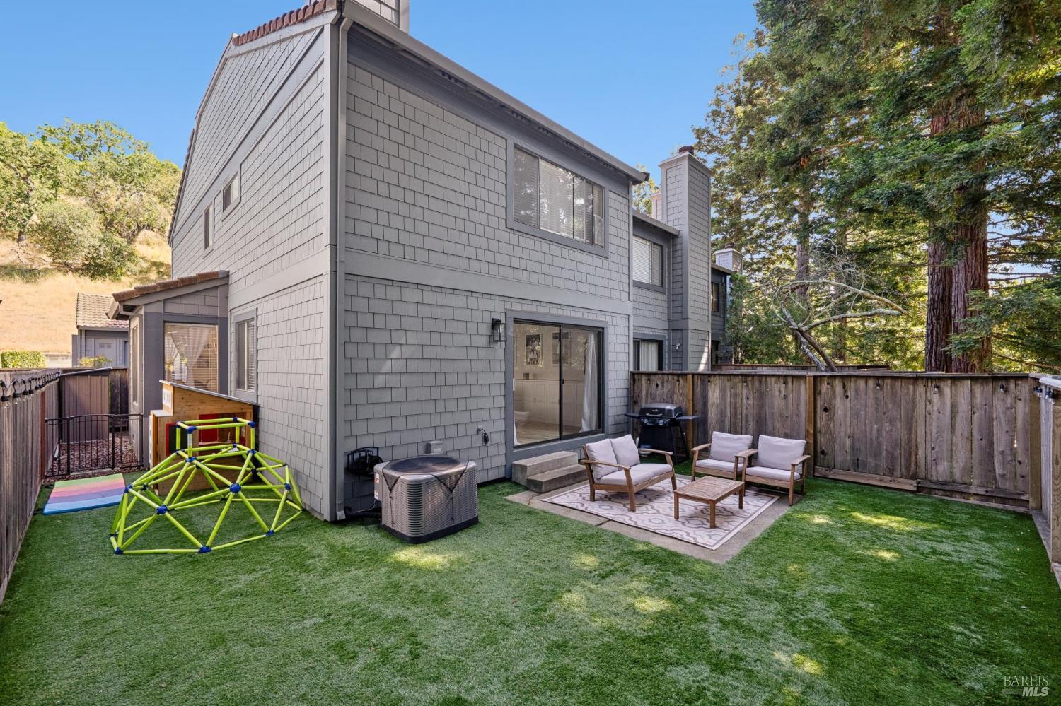 14 Alyssum Court Novato CA 94945