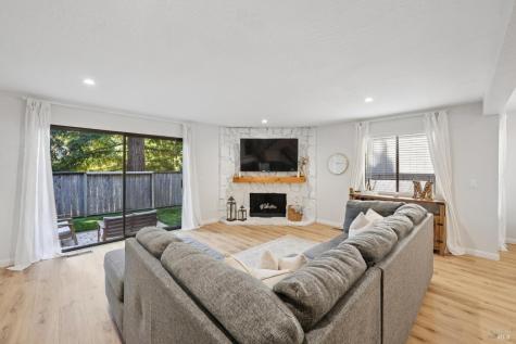 14 Alyssum Court Novato CA 94945