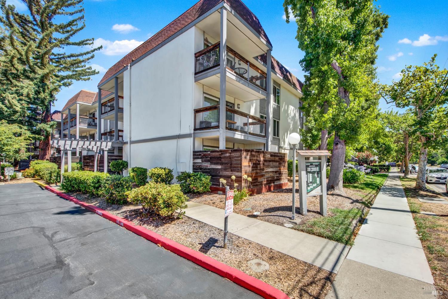 4081 Clayton Road Concord CA 94521