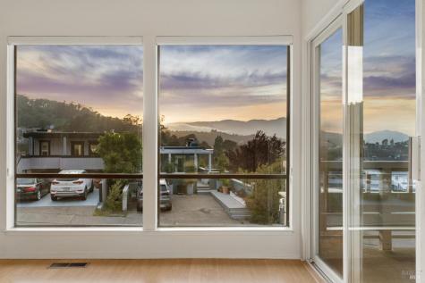 51 Marin Avenue Sausalito CA 94965