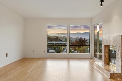 51 Marin Avenue Sausalito CA 94965