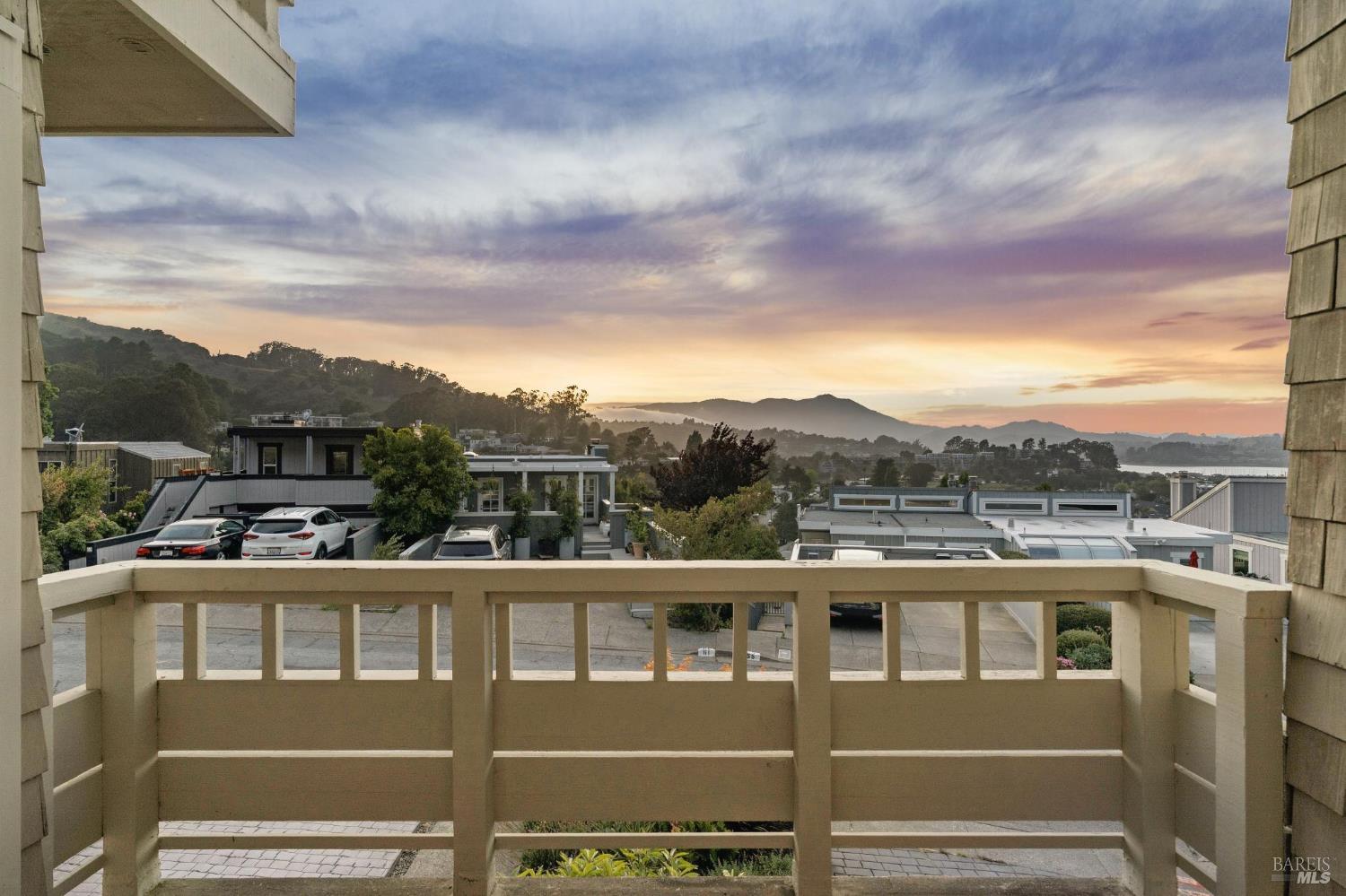 51 Marin Avenue Sausalito CA 94965