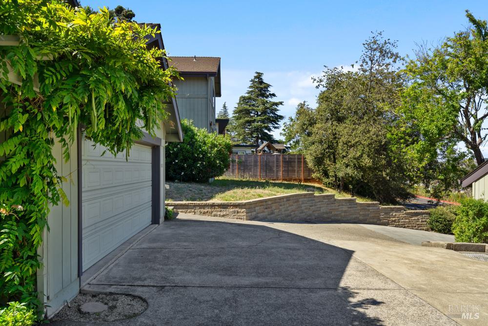 1511 Casa Buena Drive Corte Madera CA 94925
