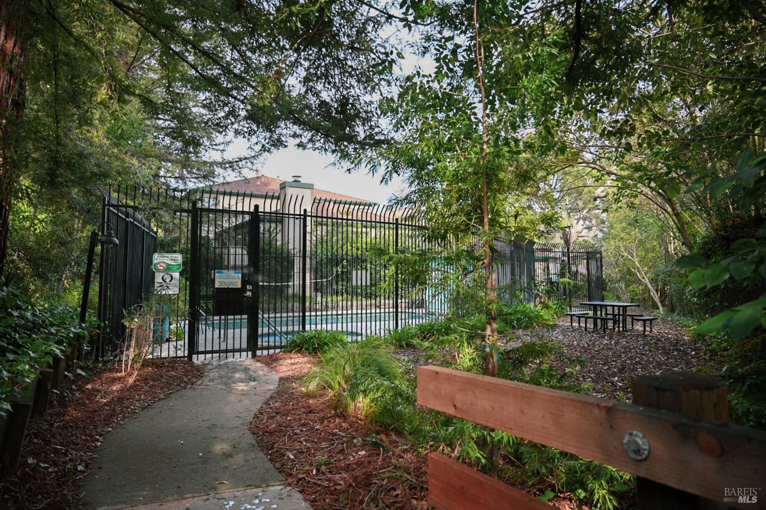 306 Silvio Lane Novato CA 94947