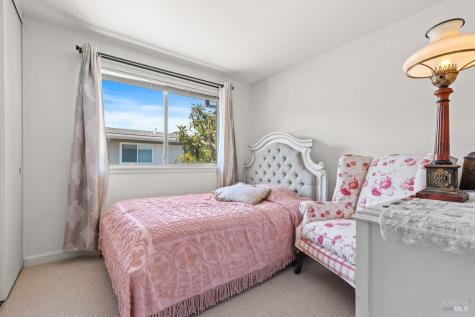 1072 Los Gamos Road San Rafael CA 94903