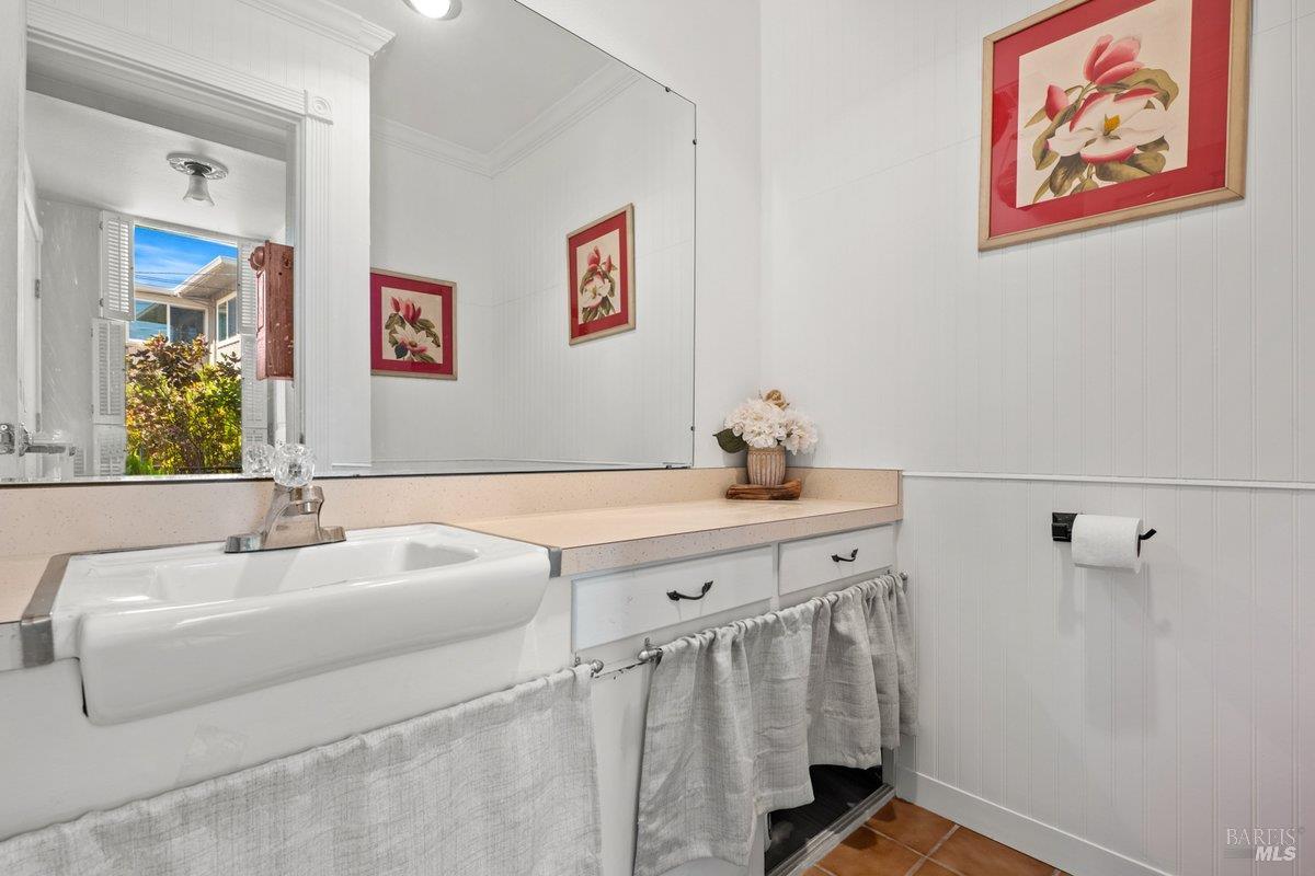 1072 Los Gamos Road San Rafael CA 94903