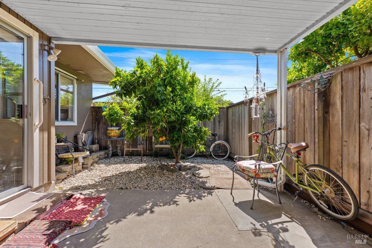 1072 Los Gamos Road San Rafael CA 94903