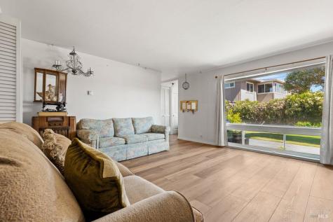 1072 Los Gamos Road San Rafael CA 94903