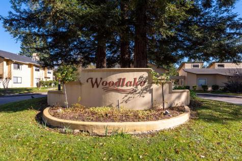 2103 Woodlake Drive Santa Rosa CA 95405