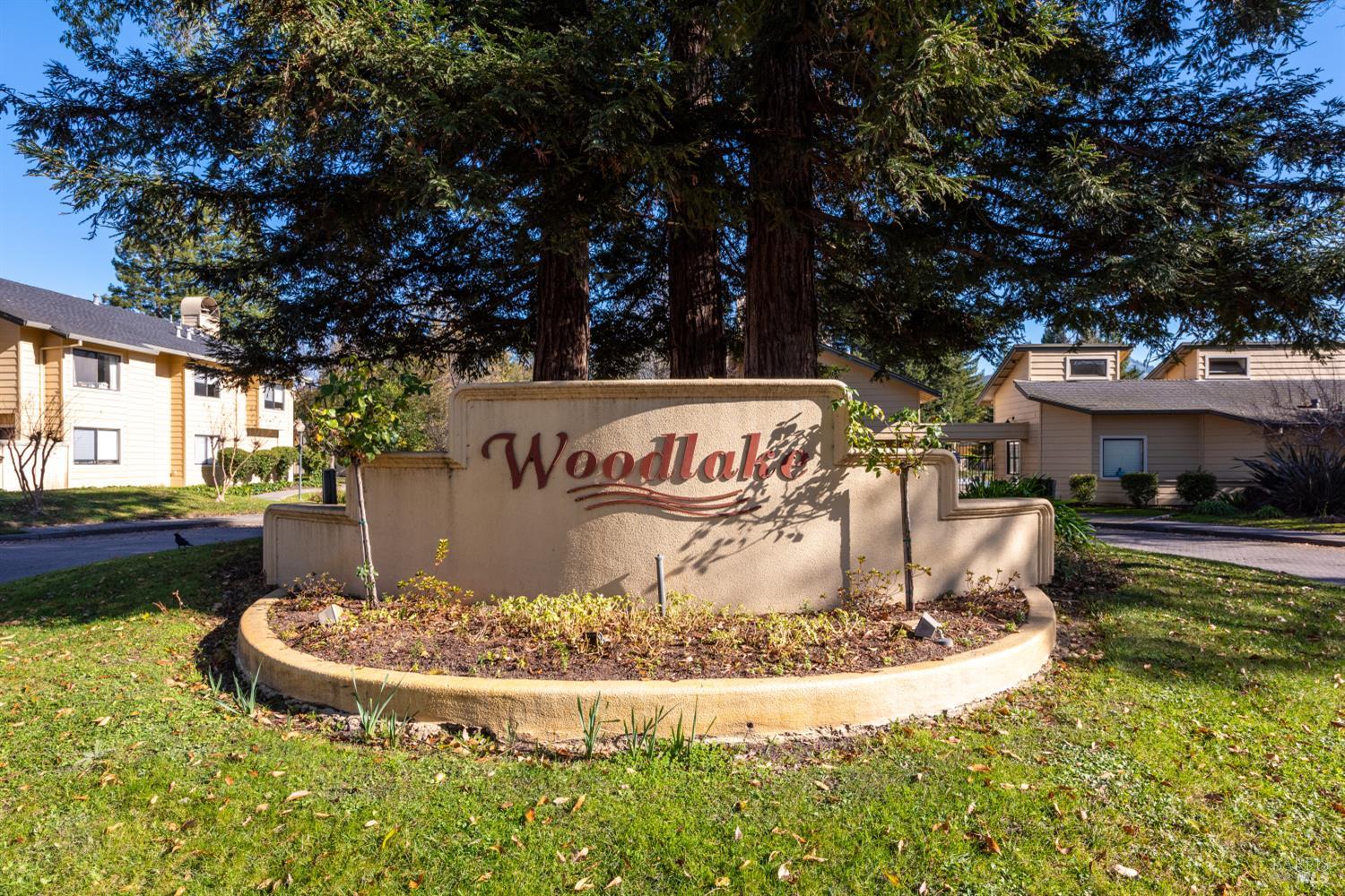 2103 Woodlake Drive Santa Rosa CA 95405