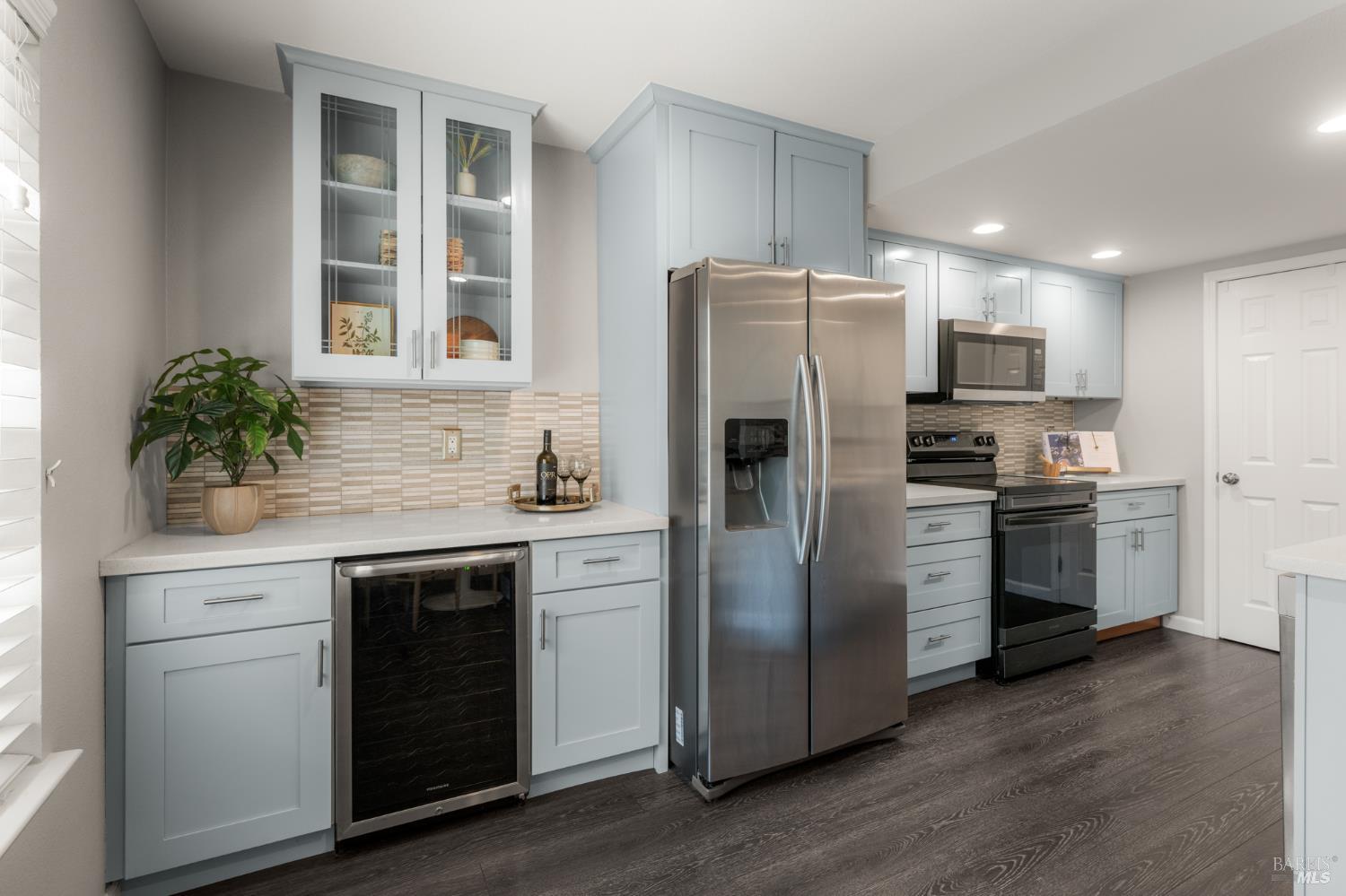 2984 Yulupa Avenue Santa Rosa CA 95405