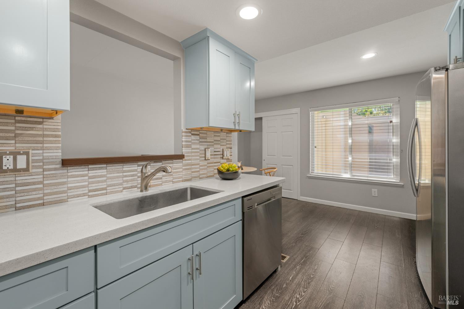 2984 Yulupa Avenue Santa Rosa CA 95405