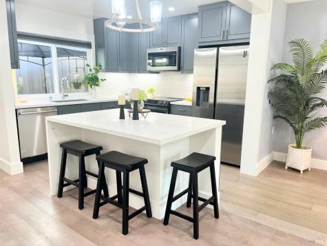 3 Mcintosh Court Novato CA 94949