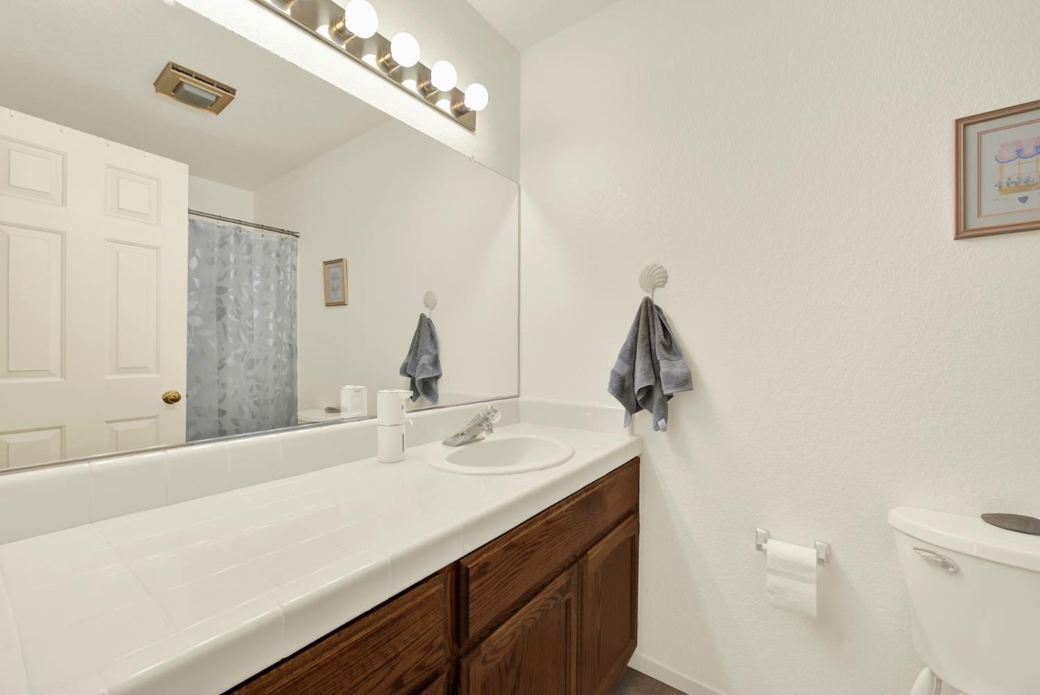 2250 Scarborough Drive Lodi CA 95240