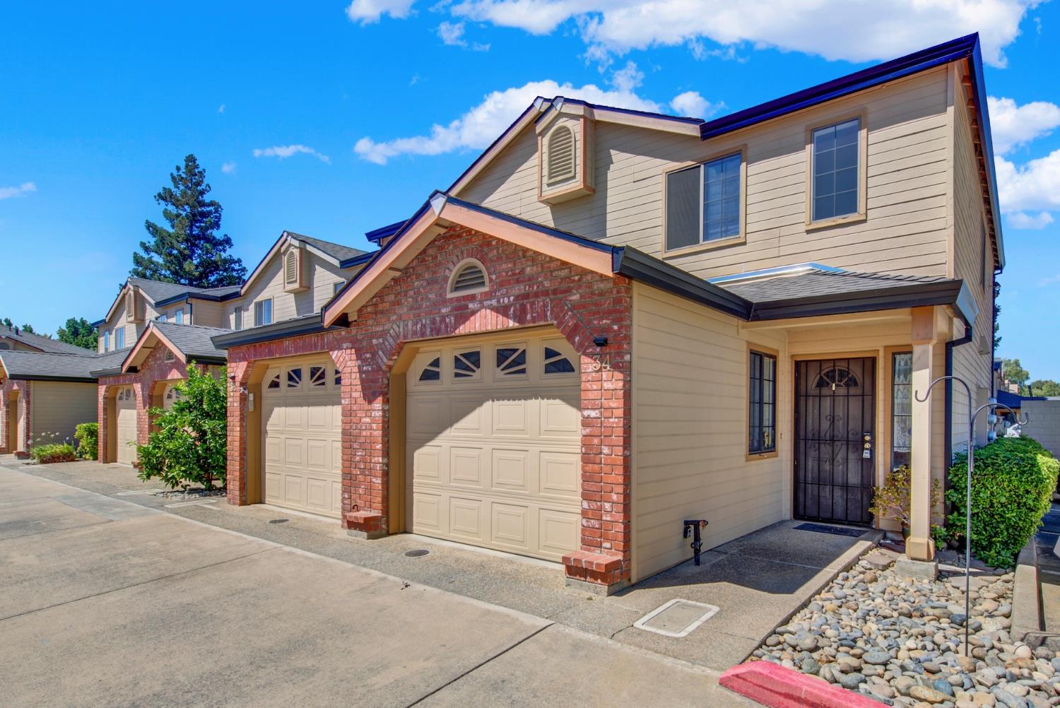 2250 Scarborough Drive Lodi CA 95240