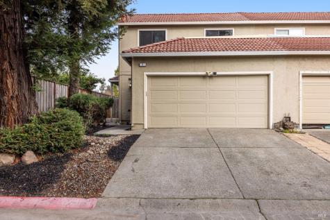 5 Fargo Court Rohnert Park CA 94928