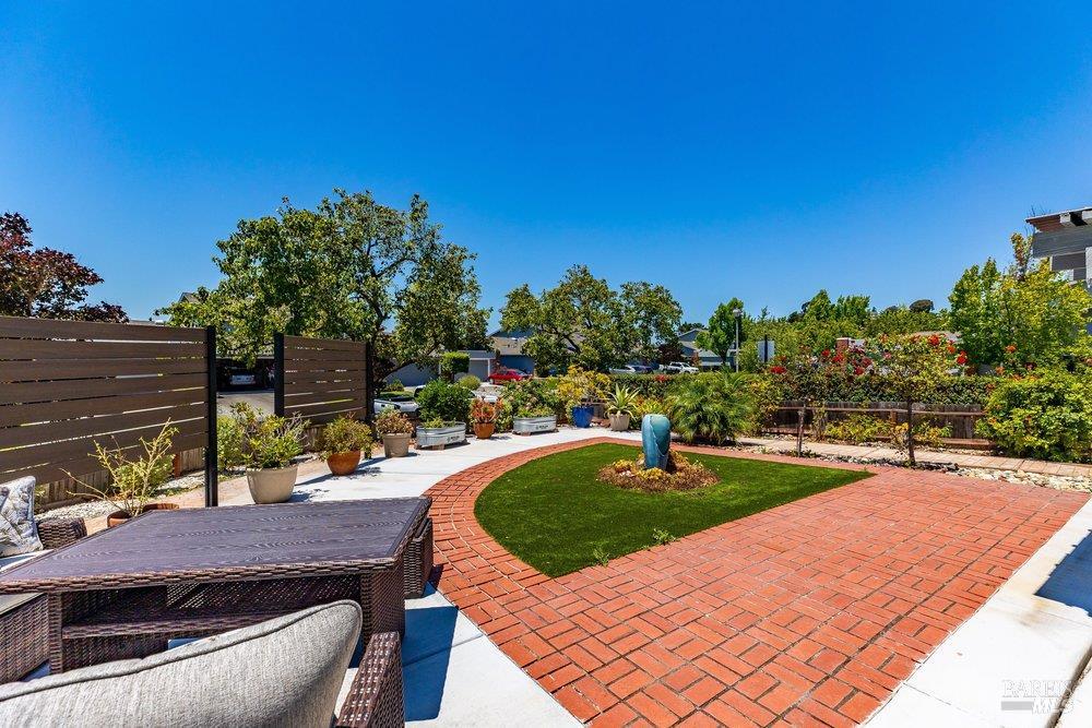 1736 Stuart Court Benicia CA 94510