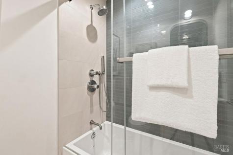 105 Headlands Court Sausalito CA 94965