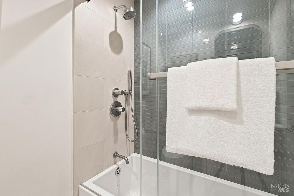 105 Headlands Court Sausalito CA 94965