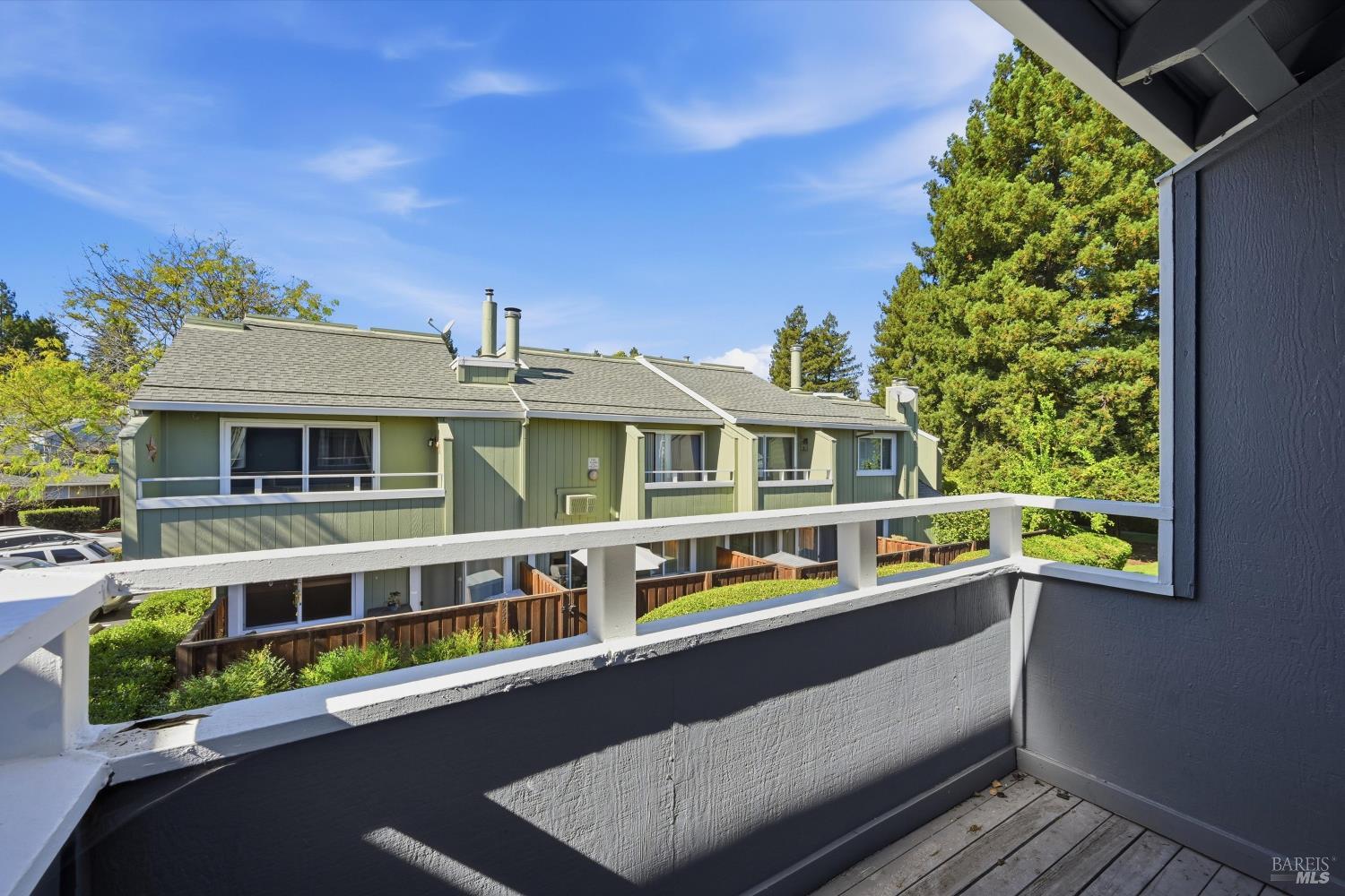 647 Racquet Club Circle Rohnert Park CA 94928