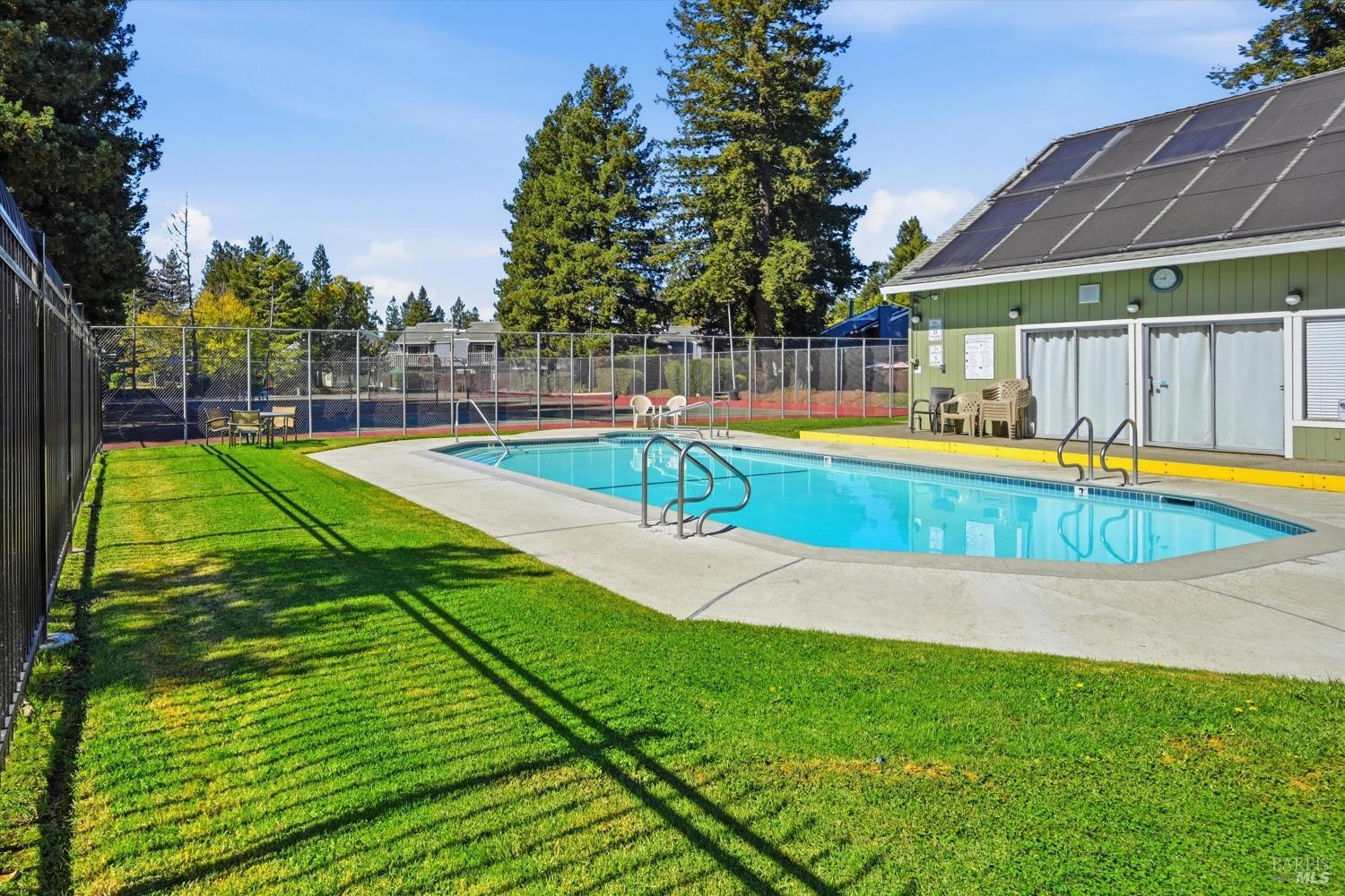 647 Racquet Club Circle Rohnert Park CA 94928