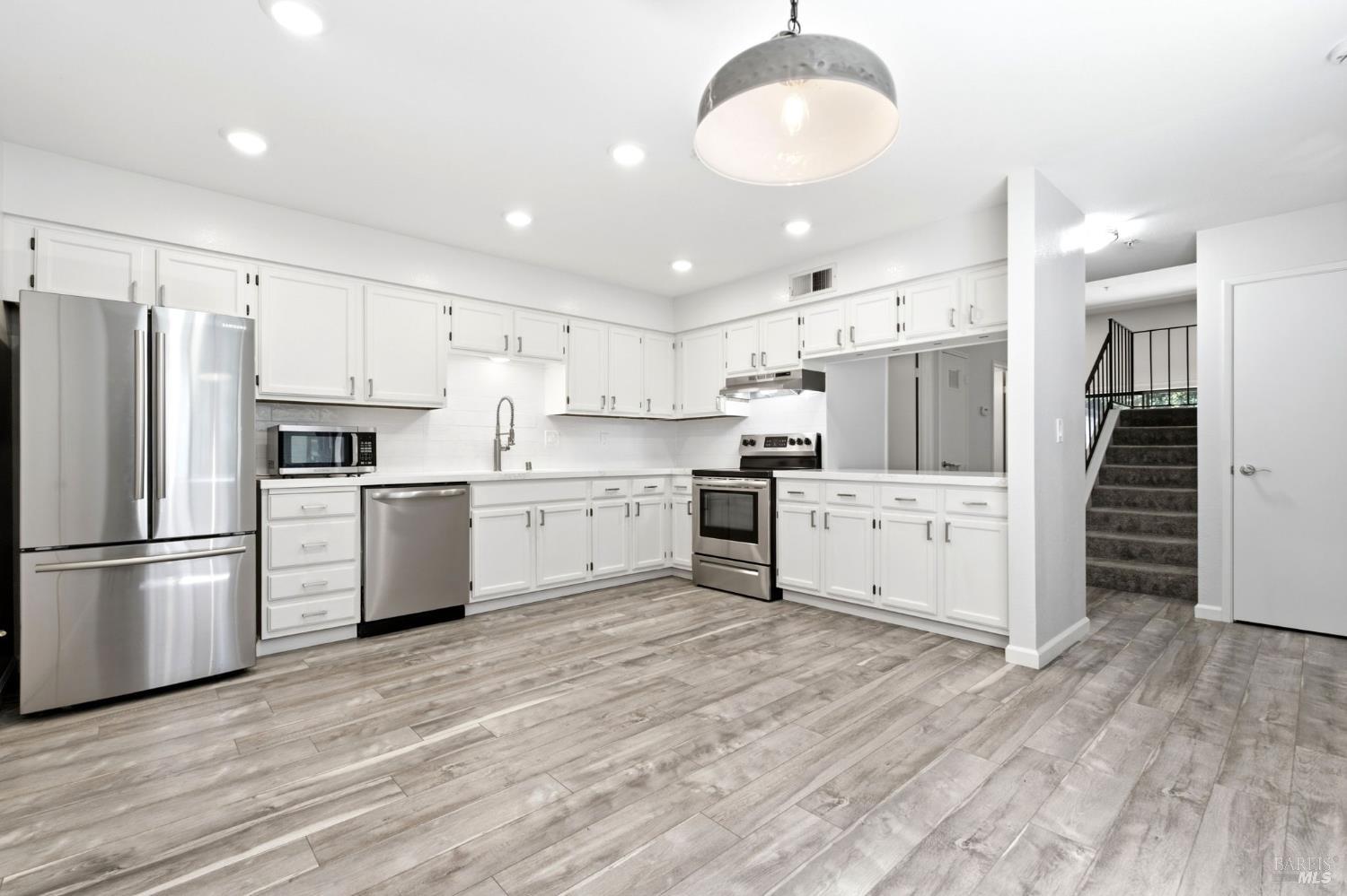 78 Village Parkway Napa CA 94558