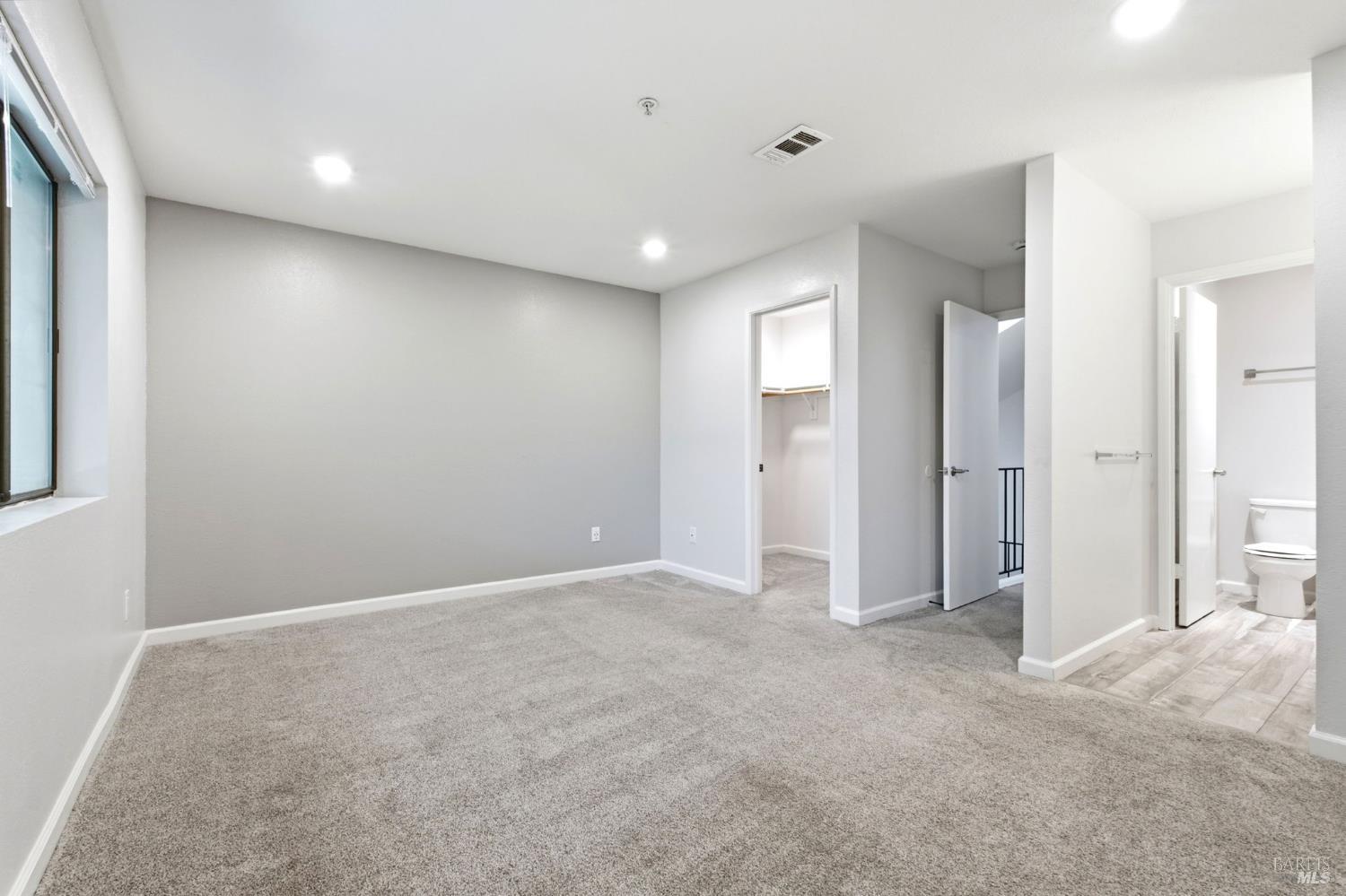 78 Village Parkway Napa CA 94558