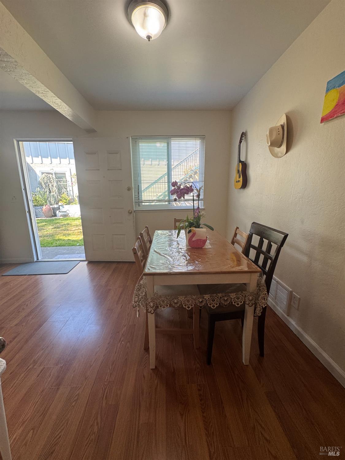 327 Bahia Lane San Rafael CA 94901