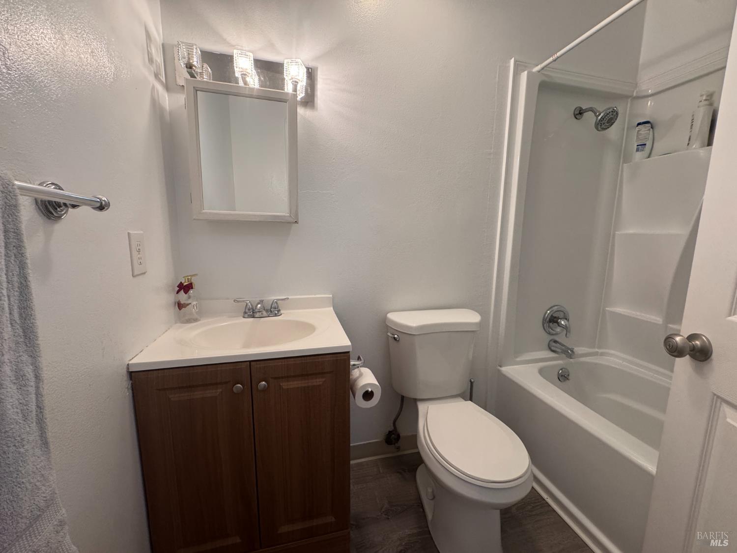 327 Bahia Lane San Rafael CA 94901